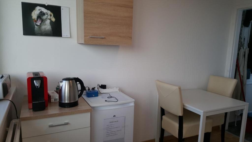 Bei Lkh Graz,1X Parkplatz,15 Stock! Appartamento Esterno foto