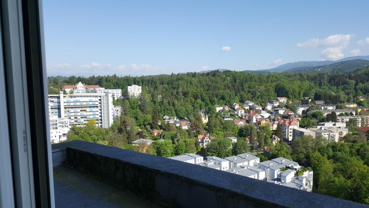 Bei Lkh Graz,1X Parkplatz,15 Stock! Appartamento Esterno foto